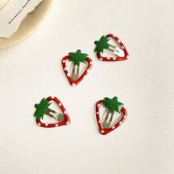 Shein 4pcs Strawberry Decor Hair Clip Cute
