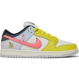 Nike Xavier Schipani x Dunk Low SB Be True Trans Joy M - Multi-Color/Pink Gaze/Sail