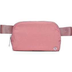 Lululemon Everywhere Belt Bag 1L - Deco Pink