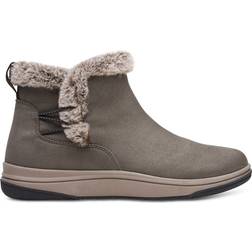 Clarks Breeze Fur - Dark Olive