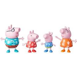 Peppa Pig Family Holiday Playset