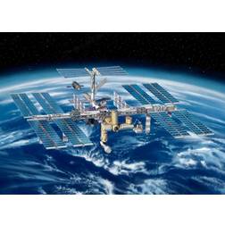 Revell Geschenkset 25th Anniversary ISS Platinum Edition