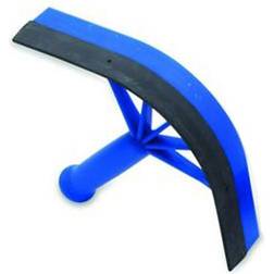 Shires Plastic Sweat Scraper - Black