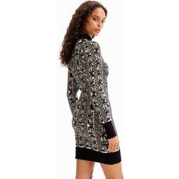 Desigual Robe en tricot 23WWVF01