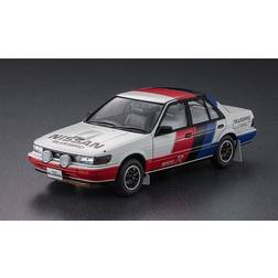 Hasegawa Nissan Bluebird Sedan SSS-R