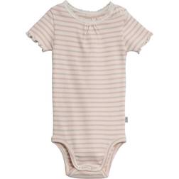 Wheat Rib Body S/S w. Stripes & Lace - Powder