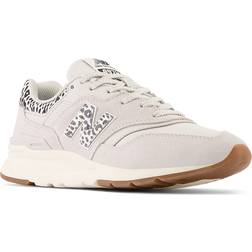 New Balance 997H Lace Up Sneakers - Grey Matter Animal Print