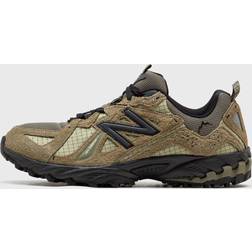 New Balance CAYL Khaki Cayl Edition 610 Sneakers Khaki