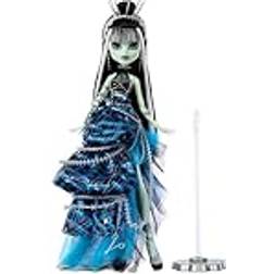 Monster High Frankie Stein-docka med originalskulptering, Stitched in Style-samlardocka i dekonstruerad klänning och syinspirerade tillbehör, HRL66