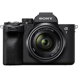 Sony Alpha 7 IV + FE 28-70mm F3.5-5.6 OSS + FE 24-105mm F4 G OSS