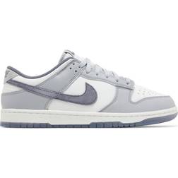 NIKE Dunk Low SE M - White/Light Carbon/Platinum Tint