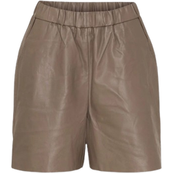 Notyz Leather Shorts - Taupe