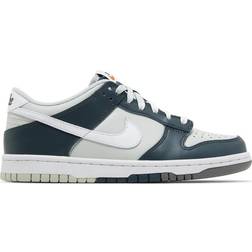 Nike Dunk Low GS - Deep Jungle/Light Silver/Deep Jungle/White