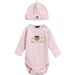 Gant Baby's Archive Shield Body & Beanie Set - Crystal Pink