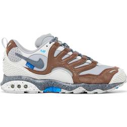 Nike Undefeated x Air Terra Humara M - Archaeo Brown/Smoke Grey/Summit White