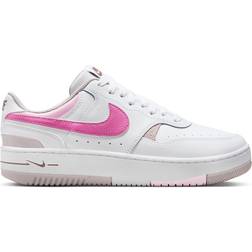 NIKE Gamma Force W - White/Platinum Violet/Pink Foam/Playful Pink