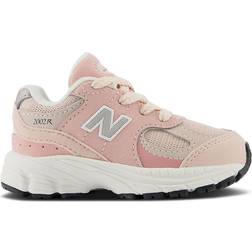 New Balance Infant 2002R - Pink/Rose