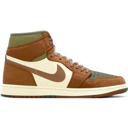 Nike Air Jordan 1 M - Legend Sand/Medium Olive/University Red/Legend Coffee