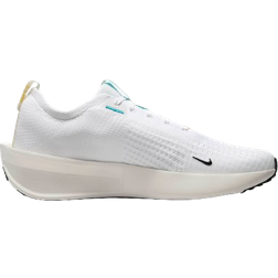 Nike Interact Run W - White/Dusty Cactus/Black/Saturn Gold