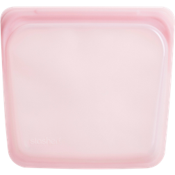 Stasher Sandwich Ziplock-pose 0.45L