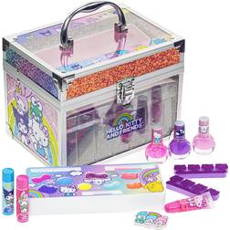 Townley Hello Kitty & Friends Train Case Makeup Set