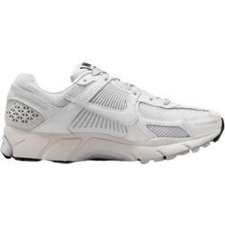 Nike Zoom Vomero 5 W - White/Black/Sail/Vast Grey