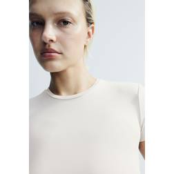 H&M Fitted Microfibre T-shirt - Light Beige