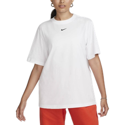 NIKE Women's Sportswear Essential T-shirt - White/Black