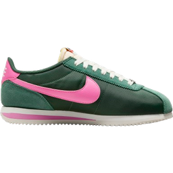 NIKE Cortez TXT W - Fir/Sail/Team Orange/Pinksicle