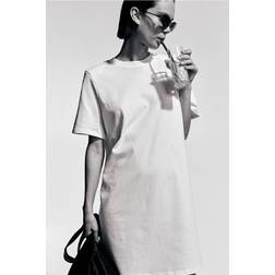 H&M Damen T-Shirt-Kleid mit Schulterpolstern Weiß