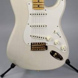 Fender Vintage Custom 1957 Stratocaster NOS Aged White Blonde