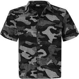 Urban Classics Kortærmet skjorte Laser Camo Printed Boxy Shirt till Herrer sort camo