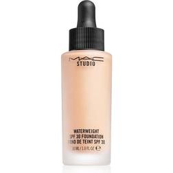 MAC Studio Waterweight Foundation SPF30 NW15