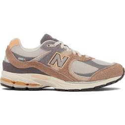 New Balance 2002R M - Mushroom/Hazy Peach/Castlerock