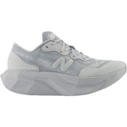 New Balance District Vision x FuelCell SuperComp Elite v4 W - Aluminum Grey/White