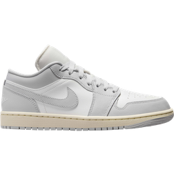 NIKE Air Jordan 1 Low W - Sail/Coconut Milk/Neutral Grey