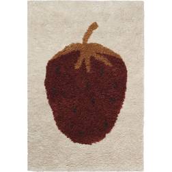 ferm LIVING Fruiticana Tufted Strawberry Rug 31.5x4.7"