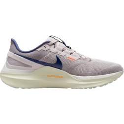 NIKE Structure 25 M - Light Iron Ore/Total Orange/Atmosphere Grey/Thunder Blue