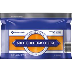Member's Mark Sliced Mild Cheddar Cheese 32oz 42pcs