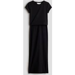 H&M Svart 2-delat set med T-shirt och kjol 146/152 10-12Y