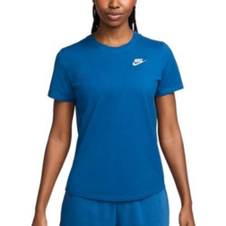 Nike Women's Sportswear Club Essentials T-Shirt - Court Blue