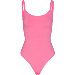 SKIMS Scoop Neck Bodysuit - Sugar Pink