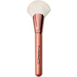 MAC 143S Bronzer Fan Brush