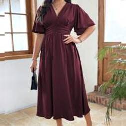 Shein Plus Women's Elegant Solid Color V-Neck Ruched Short Sleeve Dress With Ruffles, Summer