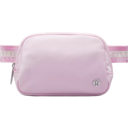 Lululemon Everywhere Belt Bag 1L Wordmark - Vitapink/White Opal/White