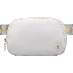 Lululemon Everywhere Belt Bag 1L - Vapor/Gold/White