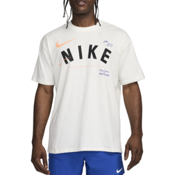 Nike Sportswear Men's Max90 T-shirt - Sail/Total Orange