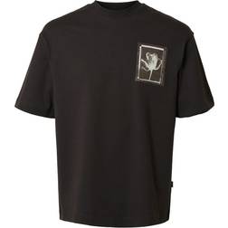 Selected Homme Slhloosenorman Print SS Oneck TEE Mand Chocolate Torte Kortærmede T-shirts Loose Fit hos Magasin