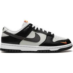 Nike Dunk Low Mini Swoosh M - Black/White/Total Orange