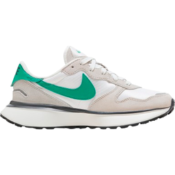 NIKE Phoenix Waffle W - Summit White/Photon Dust/Iron Grey/Stadium Green